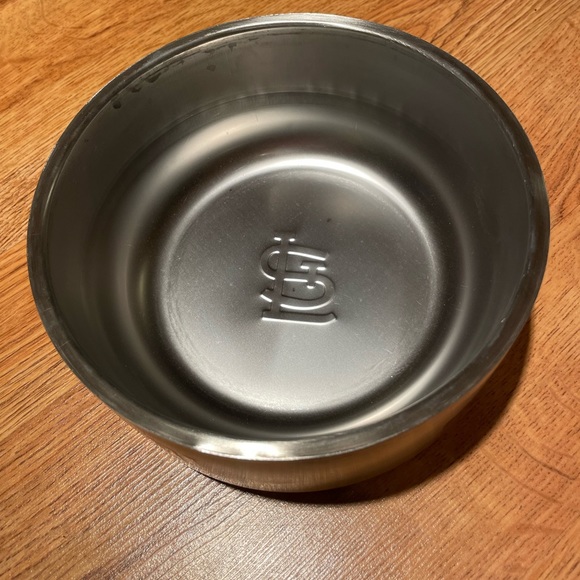 Yadi Dog Bowl - Picture 2 of 8